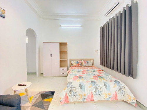 Cho thuê căn hộ Studio Tách bếp, Ban công Q10 gần Vạn Hạnh Mall, GO Miền Đông
