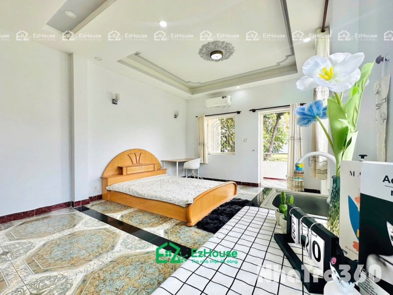 Phòng full nội thất, bancol, cửa sổ, tự do