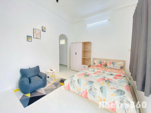 Cho thuê căn hộ Studio Tách bếp, Ban công Q10 gần Vạn Hạnh Mall, GO Miền Đông