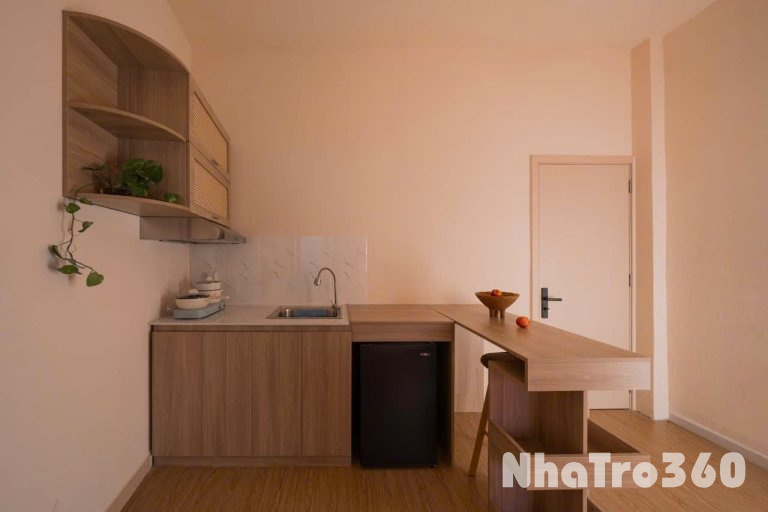 STUDIO ĐẸP – ÁNH SÁNG TỰ NHIÊN – GẦN CẦU BÔNG – ĐA KAO Q.1 	•