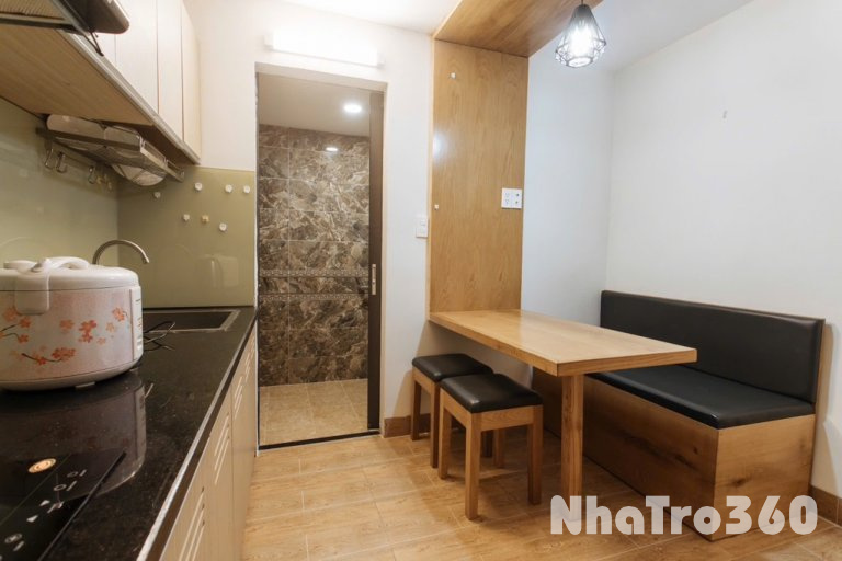 Căn hộ Duplex full nội thất CMT8 Quận 10