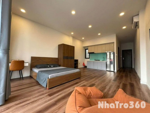 Căn Hộ Studio Cửa Sổ Lớn Full Nội Thất Tại Quận 5
