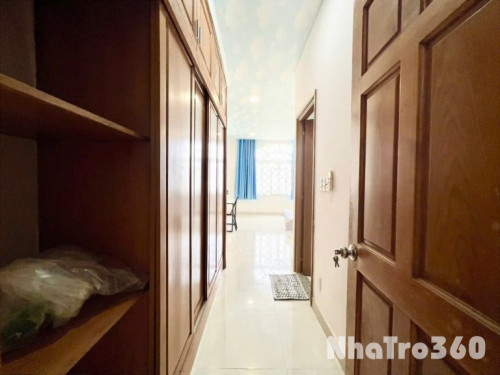 Căn hộ quận 4, rộng 30m2, ngay chợ 200 Xóm Chiếu,