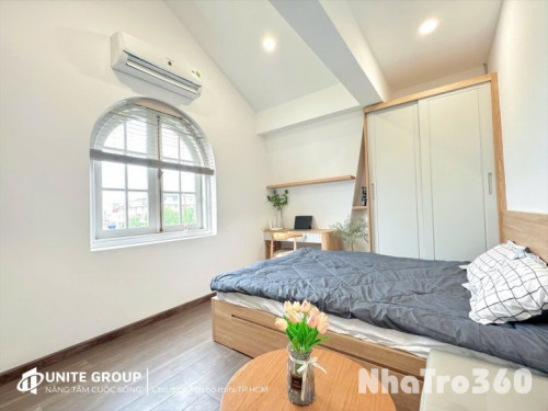 CĂN HỘ CỬA SỔ FULL NỘI THẤT QUẬN 10 GẦN CẦU VƯỢT 3 THÁNG 2