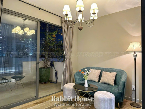 STUDIO BAN CÔNG – BẾP CÁCH XA GIƯỜNG – HỒ HẢO HỚN, QUẬN 1