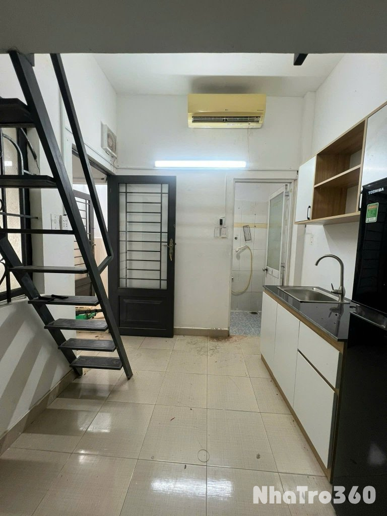 CĂN HỘ DUPLEX GIÁ RẺ CHO HSSV NGAY ĐẠI HỌC LUẬT Q4