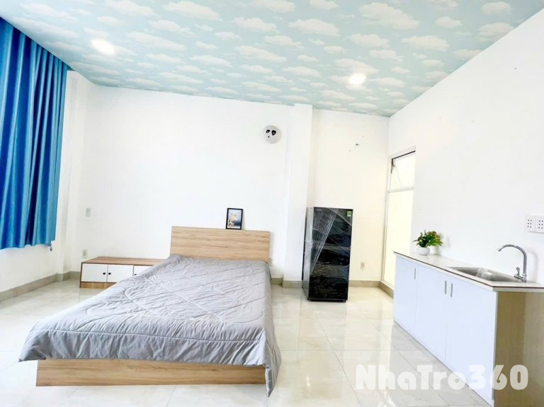 Căn hộ quận 4, rộng 30m2, ngay chợ 200 Xóm Chiếu,