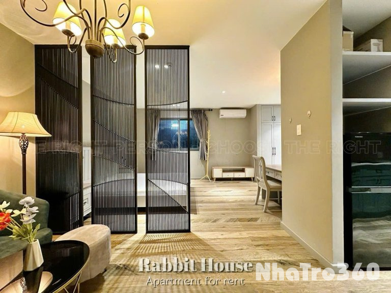 STUDIO BAN CÔNG – BẾP CÁCH XA GIƯỜNG – HỒ HẢO HỚN, QUẬN 1