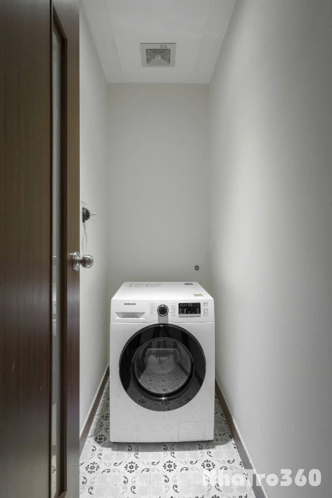 CHDV LÝ TỰ TRỌNG – SÁT CHỢ BẾN THÀNH