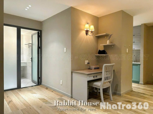 STUDIO BAN CÔNG – BẾP CÁCH XA GIƯỜNG – HỒ HẢO HỚN, QUẬN 1