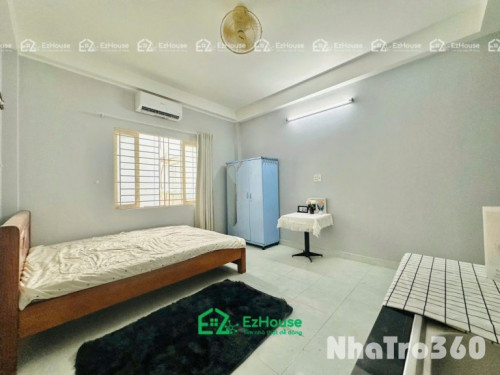 Cửa sổ lớn, Full nội thất, thoáng mát, quận 6