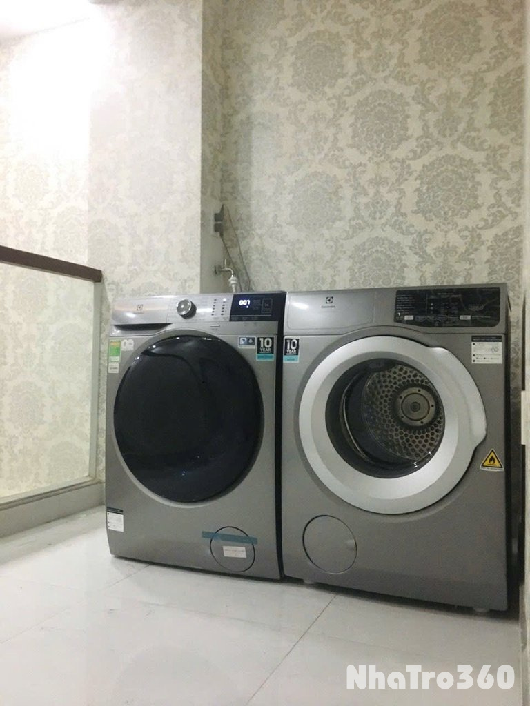 Cho thuê căn hộ DV Q1 ngay Nguyễn Cảnh Chân