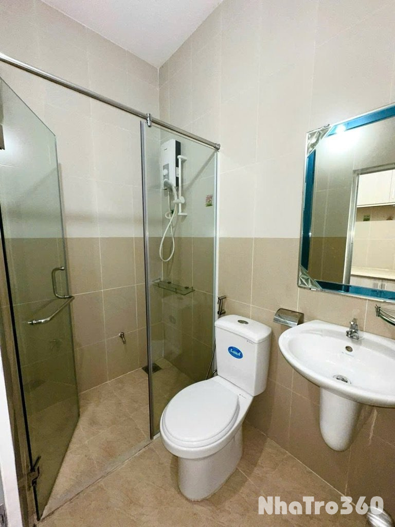 Phòng rộng, Full nội thất, thoáng mát, quận 6