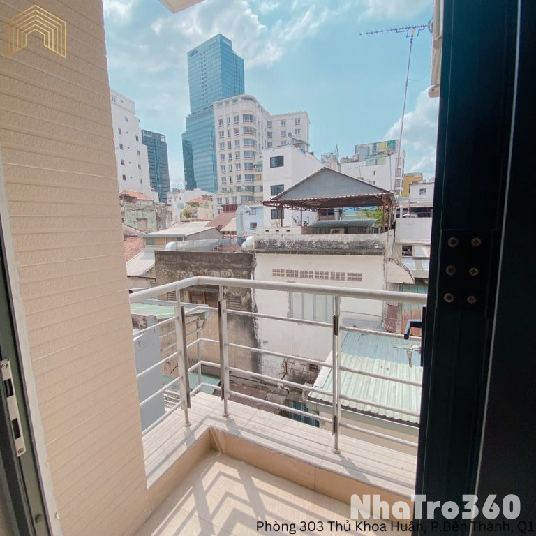 Cho thuê Studio ban công ngay trung tâm Quận 1