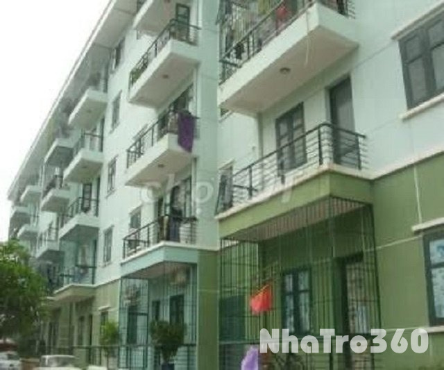 Chính chủ cho thuê phòng lầu 2 Chung Cư K26 với diện tích 25m2, rộng rãi, phù hợp cho sinh viên, nhân viên văn phòng.