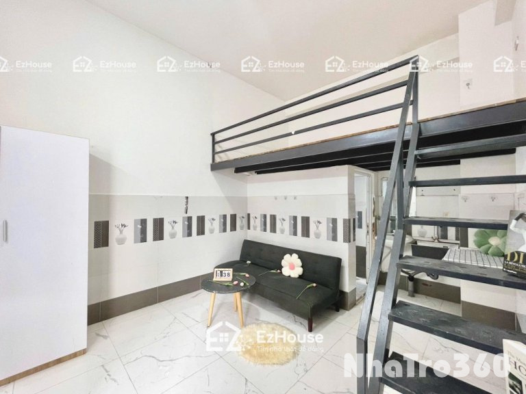 Phòng full nội thất, gác rộng, cửa sổ, tự do