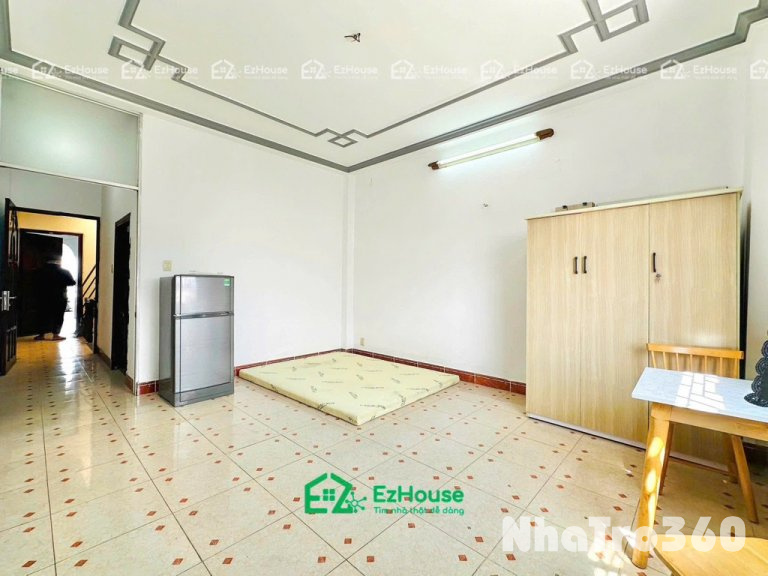 Full nội thất, tách bếp, cửa sổ lớn, quận 6