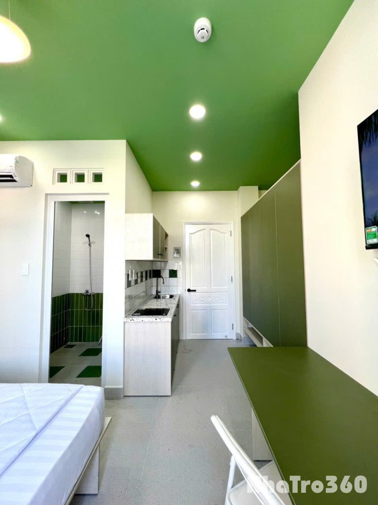 CĂN HỘ CHO THUÊ STUDIO BAN CÔNG GIÁ RẺ NGAY TRUNG TÂM Q10