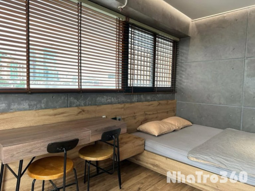 Căn hộ full nội thất máy giặt riêng cửa sổ thoáng Quận 3