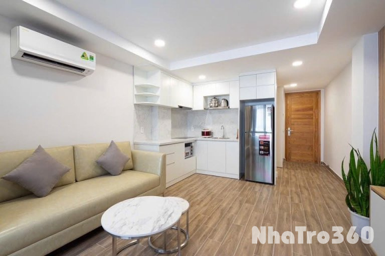 Căn hộ 1PN bancon gần vòng xoay Cống Quỳnh, Quận 1