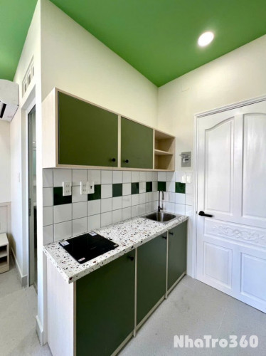 CĂN HỘ CHO THUÊ STUDIO BAN CÔNG GIÁ RẺ NGAY TRUNG TÂM Q10