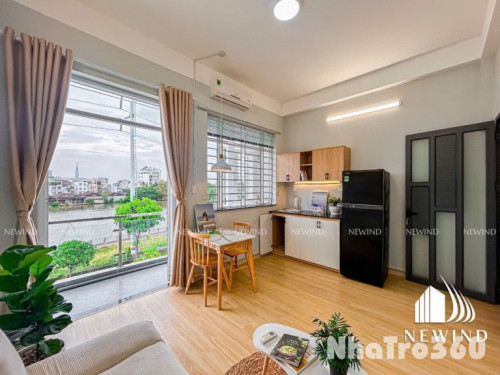 Căn hộ 2PN ban công Trần Xuân Soạn Quận 7