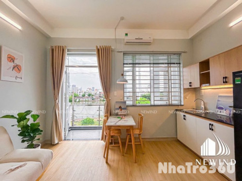 Căn hộ 2PN ban công Trần Xuân Soạn Quận 7