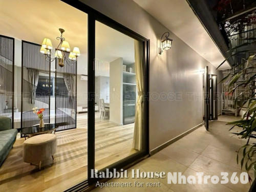 Cho thuê Siêu Phẩm căn hộ ban công, Q1 || đường Hồ Hảo Hớn || gần Công Viên 23 Tháng 9, ĐH Văn Lang, cầu Ông Lãnh