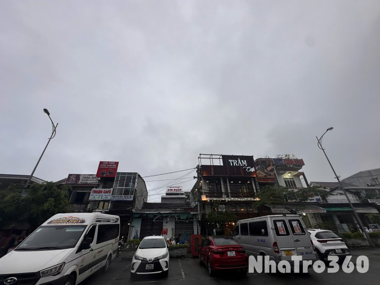 🏡 🏠 CHO THUÊ NHÀ C4 MẶT TIỀN ĐỐI DIỆN BẾN XE NGUYỄN HOÀNG