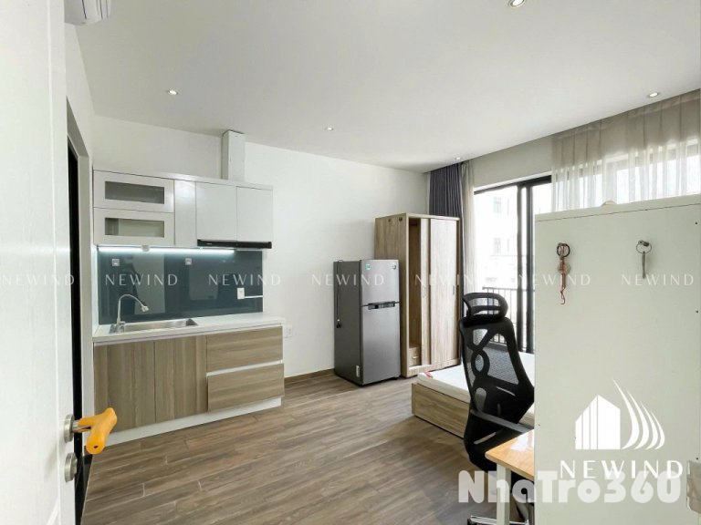 Căn hộ full nội thất bancol máygiặt Tôn Đản Quận 4