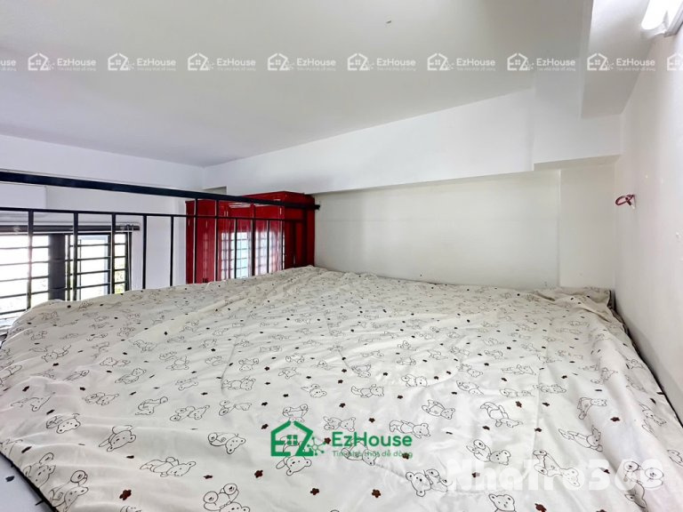 Ban công, có gác, ngay ngã tư 4 xã, Full nội thất