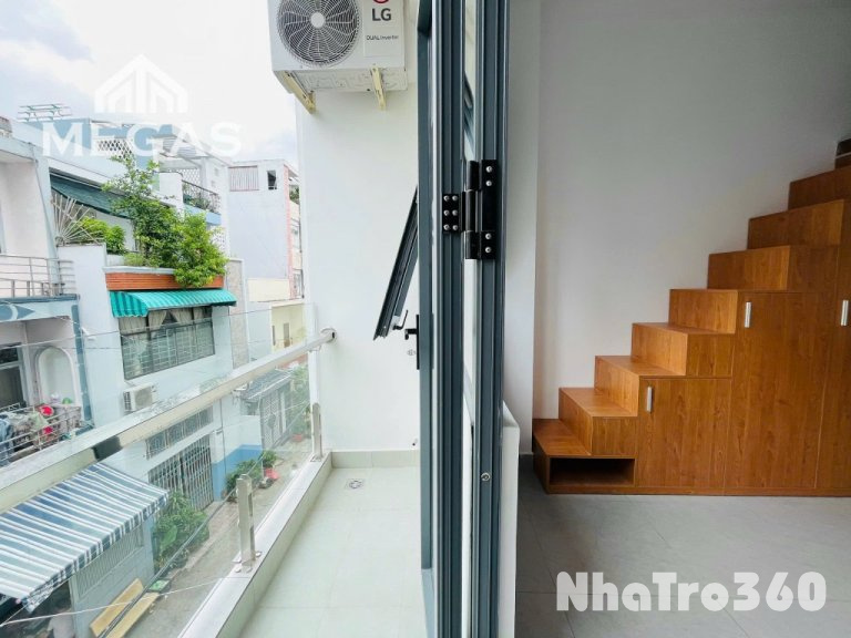 Có gác, Full nội thất, mặt tiền quận 6