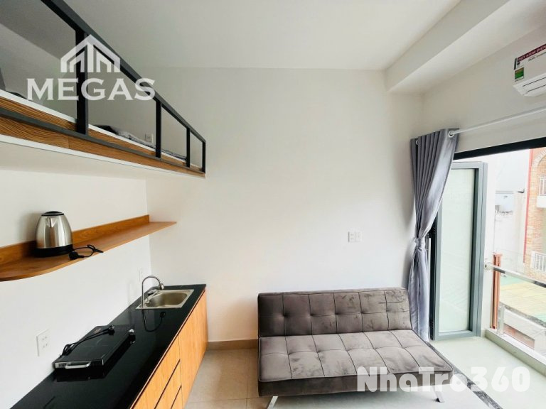 Có gác, Full nội thất, mặt tiền quận 6