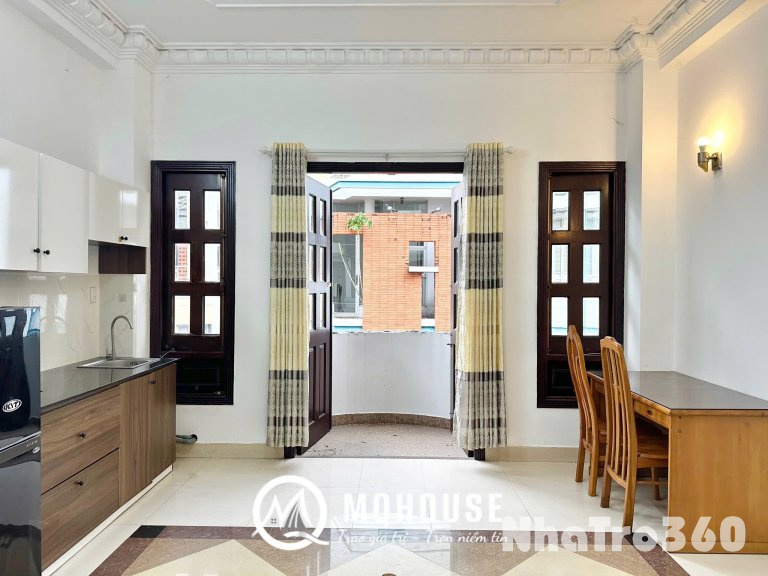 Cho thuê căn hộ Studio Ban công Q1 gần Hồ Con Rùa, công viên Lê Văn Tám, ĐH Kinh tế UEH