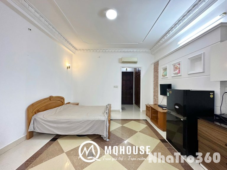 Cho thuê căn hộ Studio Ban công Q1 gần Hồ Con Rùa, công viên Lê Văn Tám, ĐH Kinh tế UEH