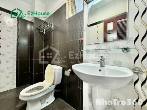 Nội thất cơ bản, cửa sổ trời, tự do, giá rẻ