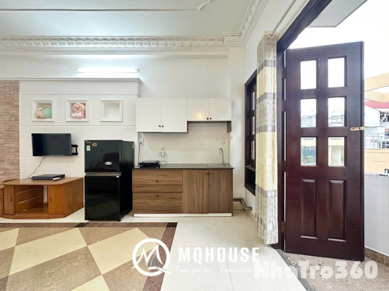 Cho thuê căn hộ Studio Ban công Q1 gần Hồ Con Rùa, công viên Lê Văn Tám, ĐH Kinh tế UEH