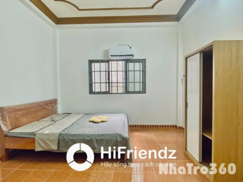 Phòng full nội thất, cửa sổ, rộng, giá rẻ