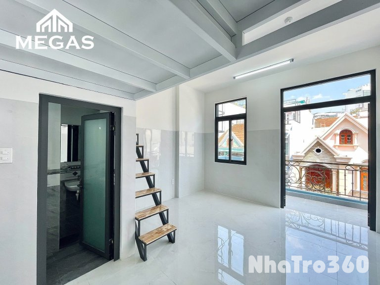 Cho Thuê Gấp Phòng Duplex, 1PN Ban Công ngay Đồng Xoài giá siu iu