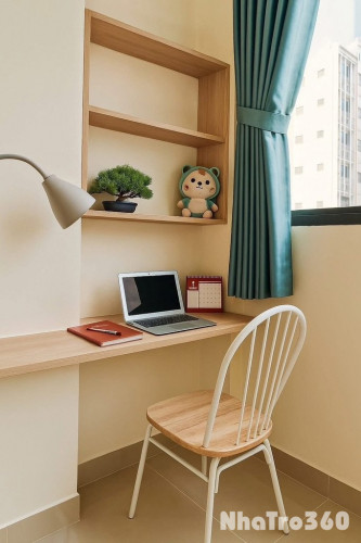 Gác tách bếp 30m2 cửa sổ lớn gần UFM