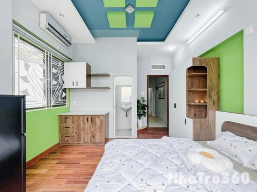 Căn hộ siêu xinh cho GenZ có ban công thoáng mát