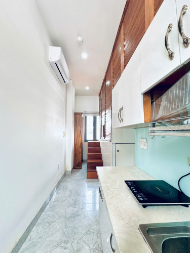 CĂN HỘ CÓ CỬA SỔ FULL NỘI THẤT QUẬN 3