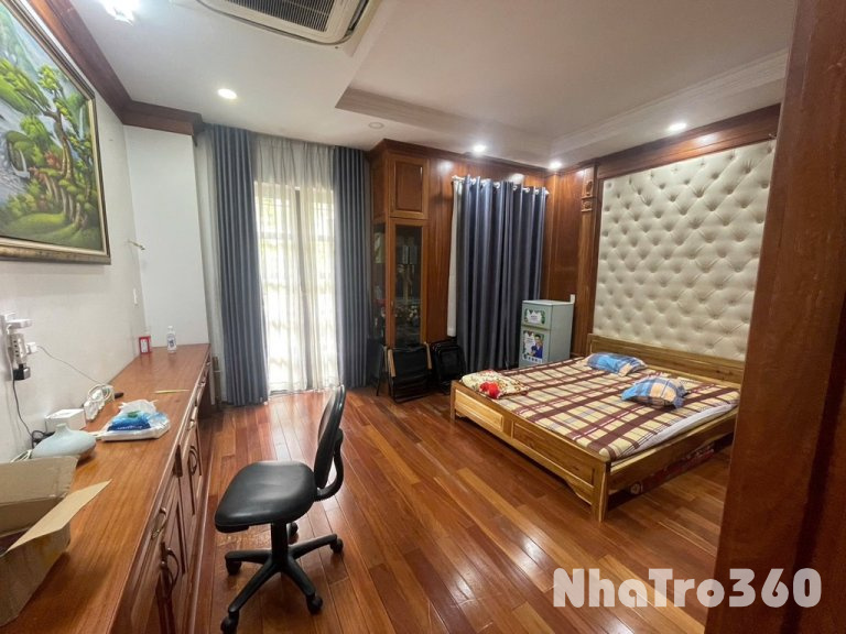 Cho Thuê Nguyên Sàn 100m, Có thang máy