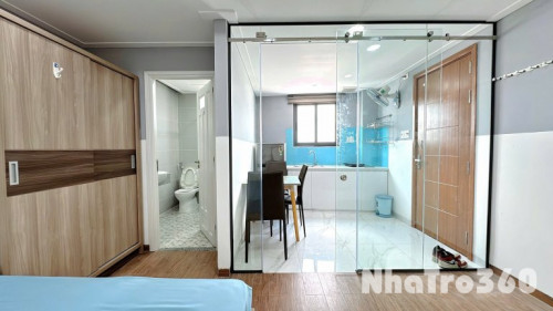 CĂN HỘ FULL NỘI THẤT NGAY TRUNG TÂM QUẬN 10 GẦN CÔNG TRƯỜNG DÂN CHỦ