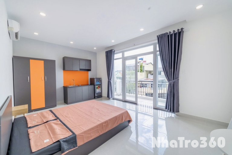 Căn hộ 45m2 với ban công rộng rãi