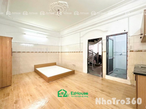 Phòng 4tr siêu rộng, ngay mặt tiền, thoáng mát