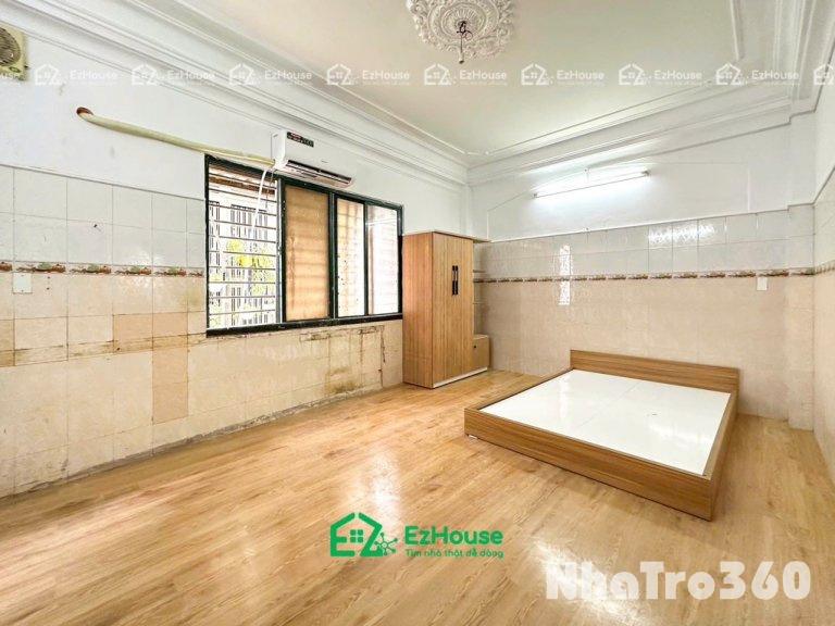 Phòng 4tr siêu rộng, ngay mặt tiền, thoáng mát