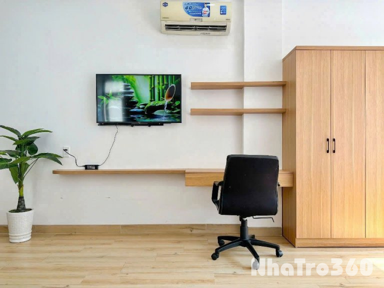 CĂN HỘ 40M2 CÓ BAN CÔNG FULL NT NGAY SÂN BAY TSN