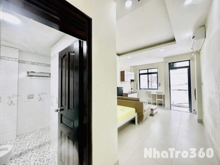 Cho thuê studio blank canvas có ban công