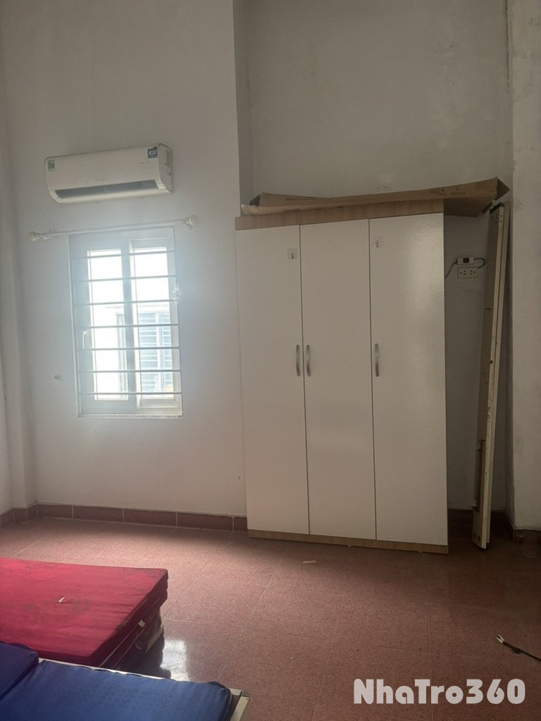 Cho thuê phòng số 4 ngõ 34 âu cơ  tây hồ hà nôi